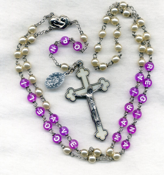 Regina Coeli Queen of Heaven Message Rosary M05
